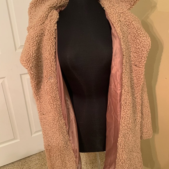 Teddy bear coat. Never worn. - Picture 5 of 5